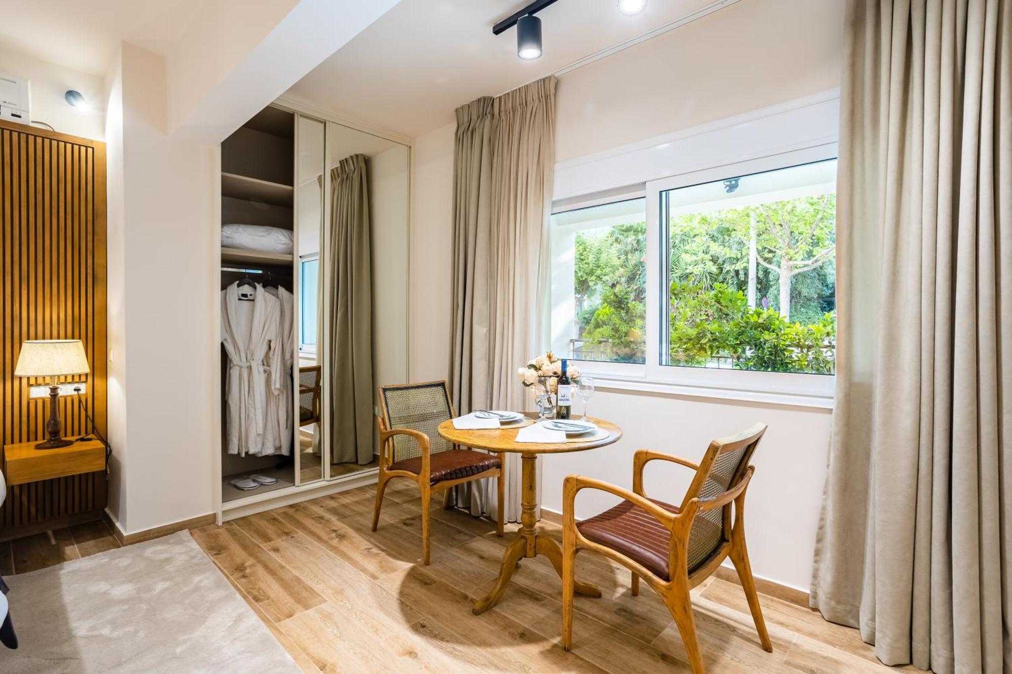 קלמאטה Villy'S Comfort Zone Apartments מראה חיצוני תמונה